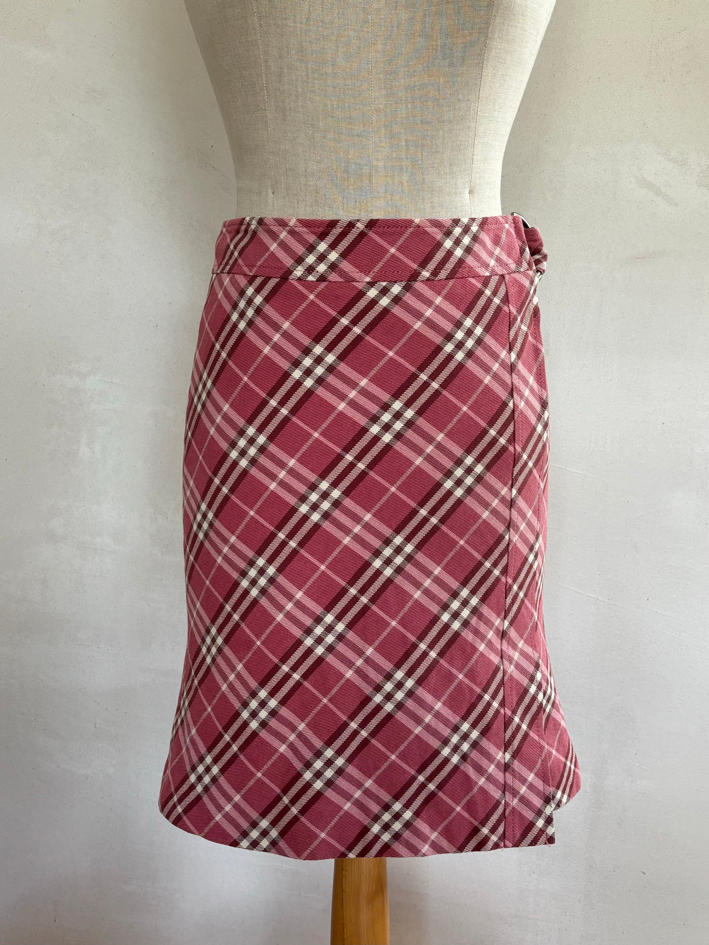 Burberry Skirt (S)