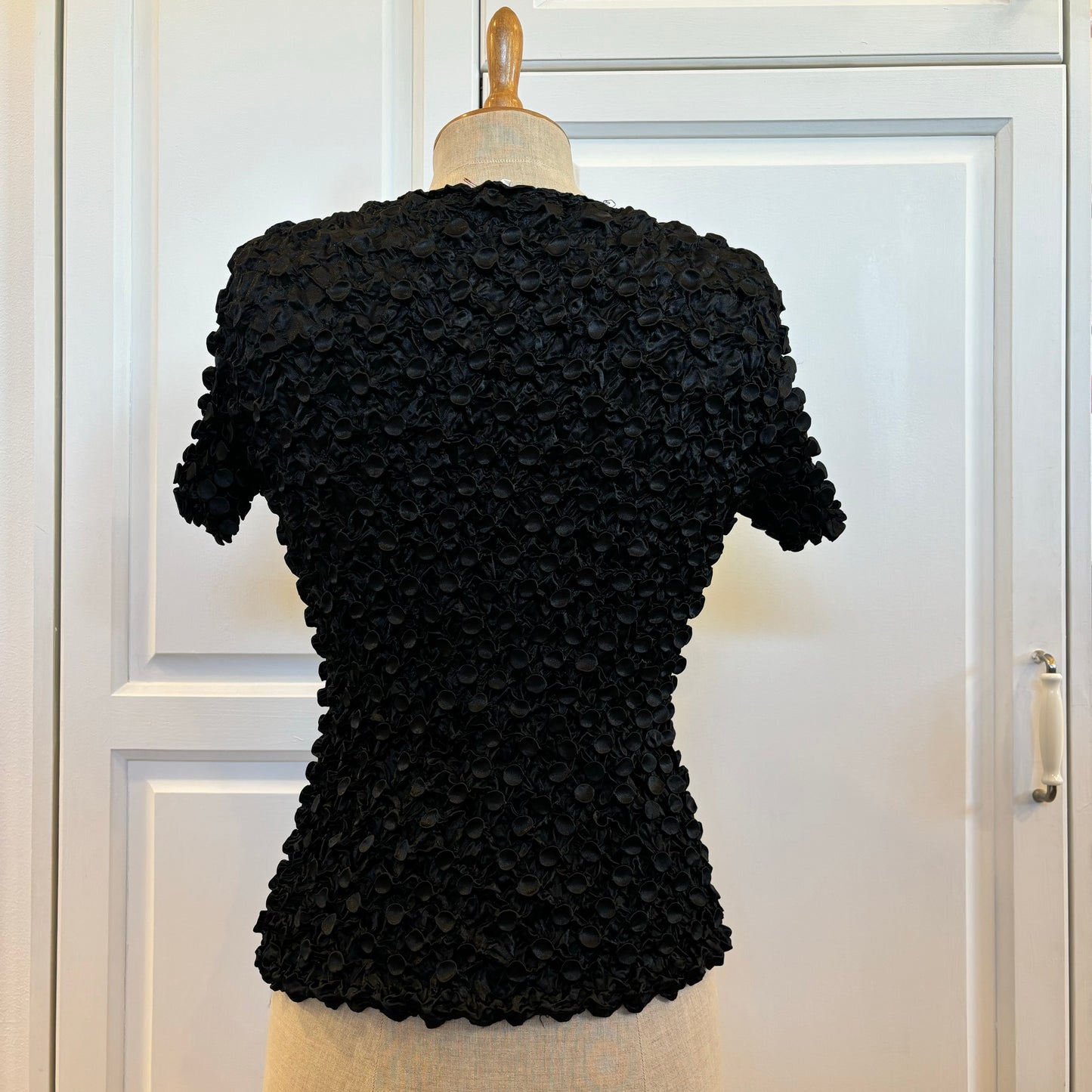 Black Popcorn Top (OS)