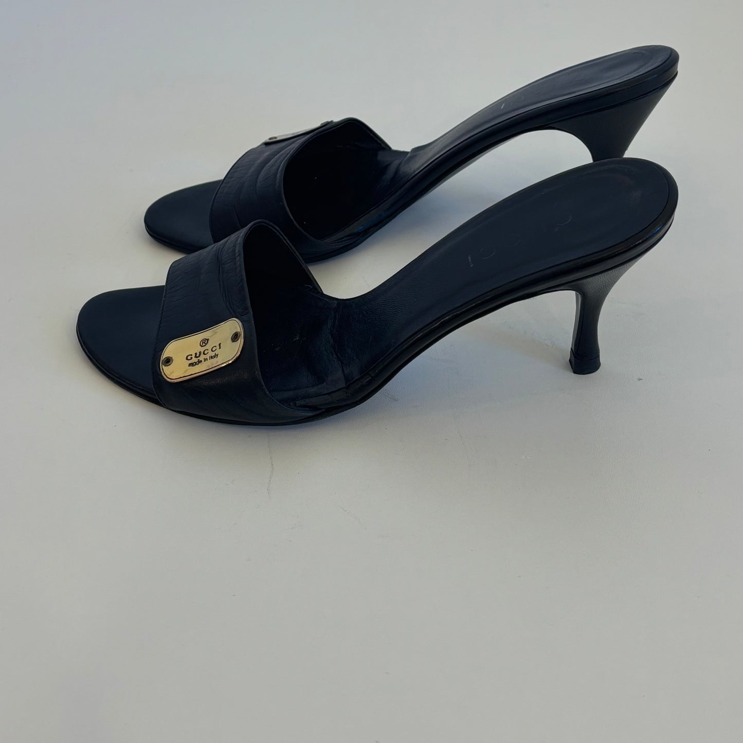 Gucci Mules (37.5)