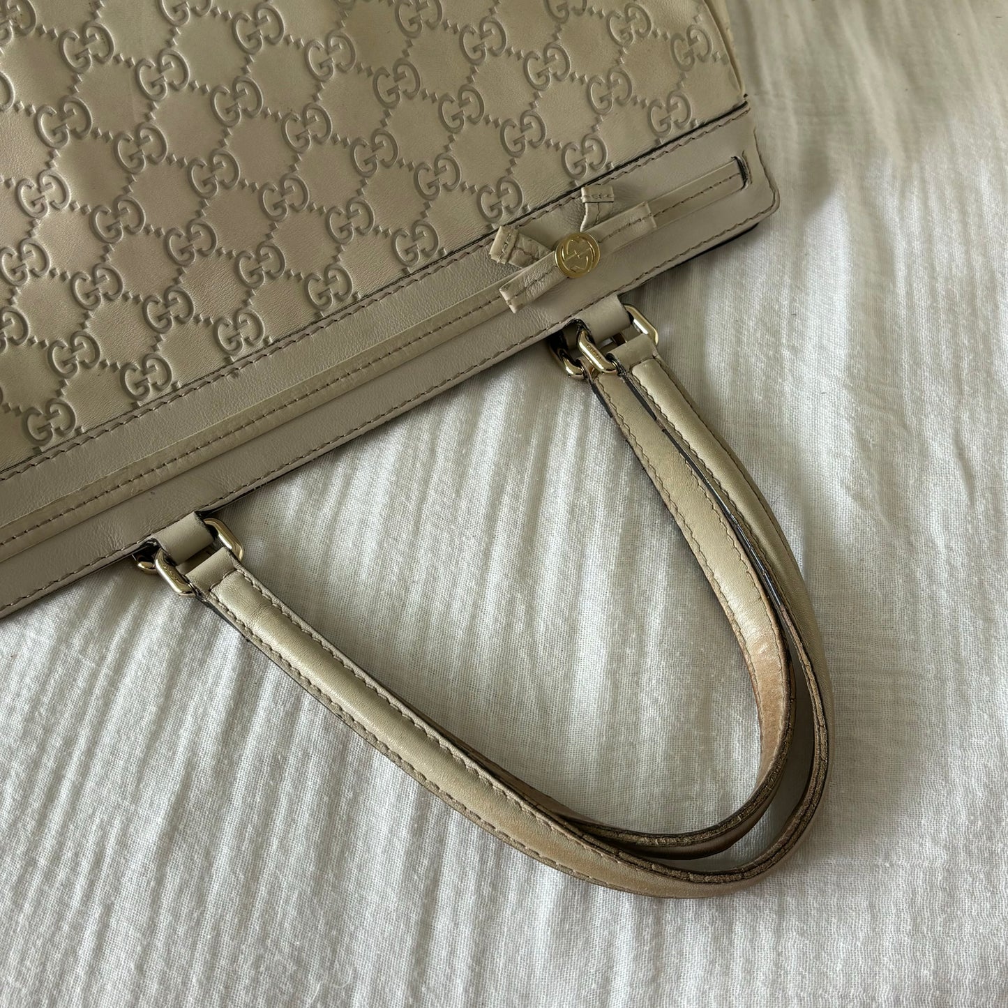 Gucci Guccissima Creme Bow Purse