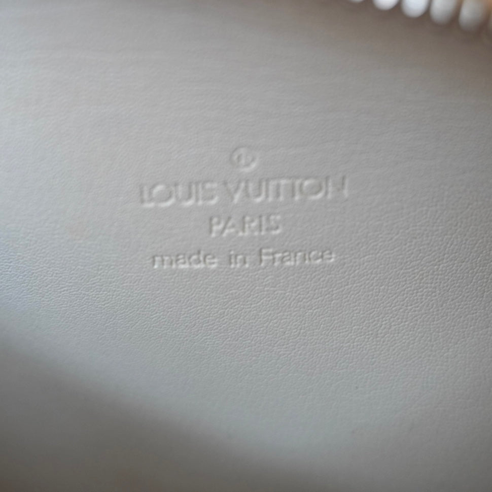 Louis Vuitton Papillon Purse
