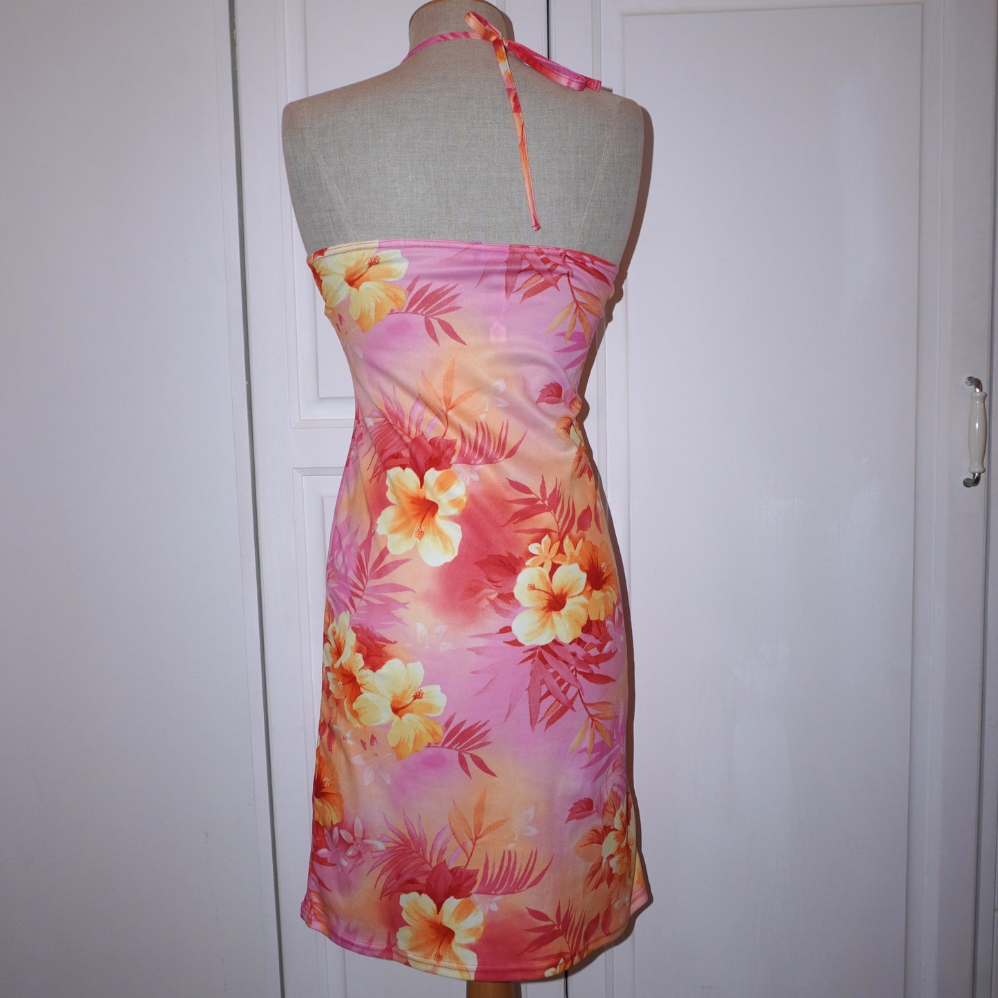 Robe dos nu (M)