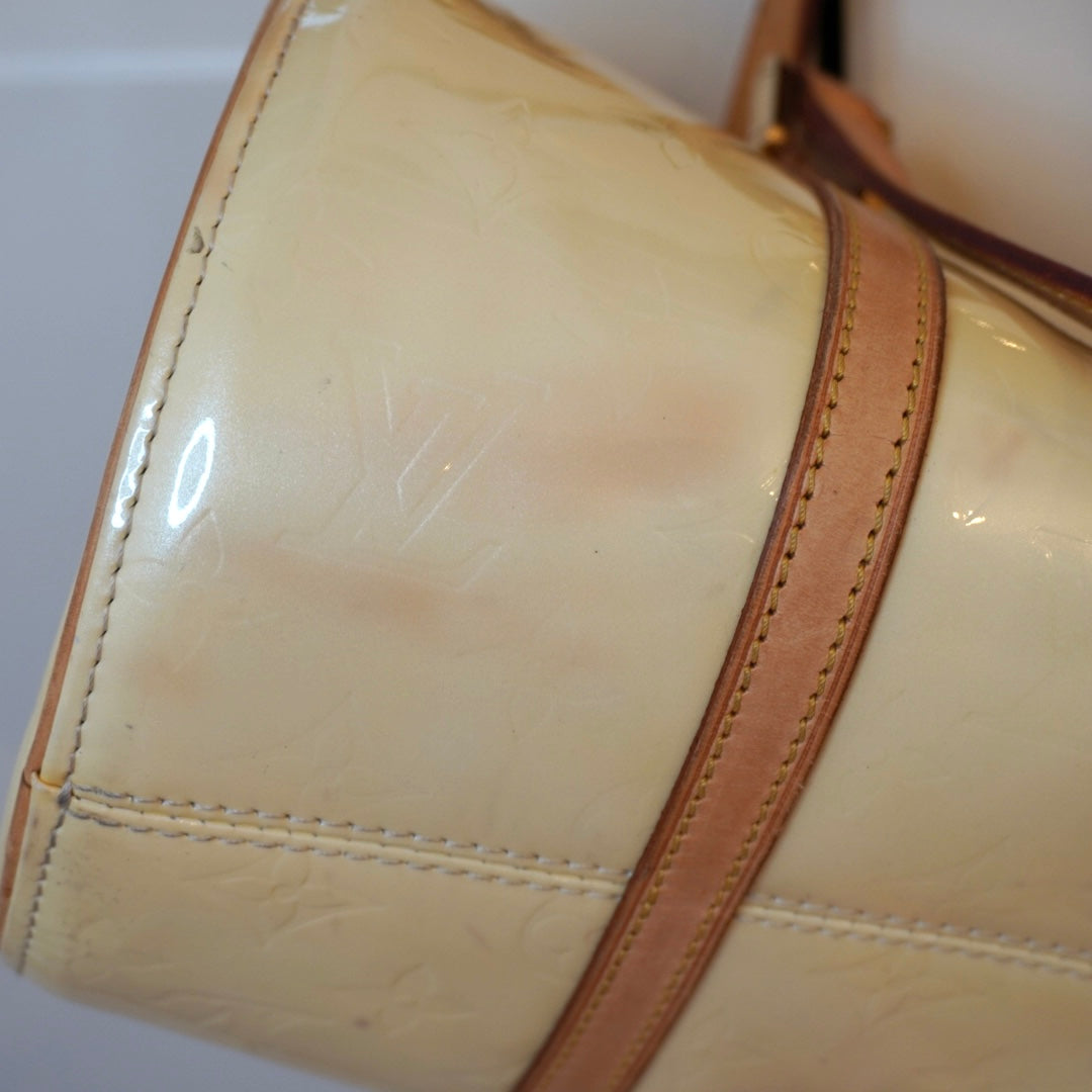Louis Vuitton Papillon Purse