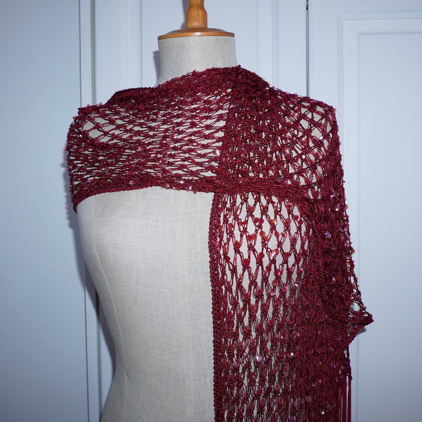 Écharpe à paillettes au crochet