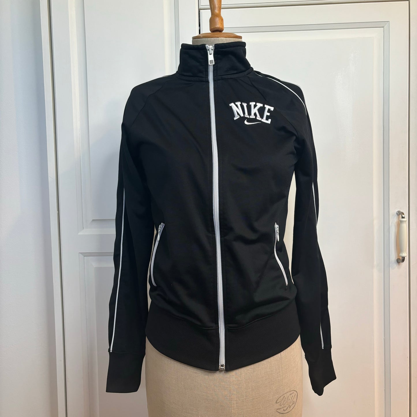 Nike Jacket (M)