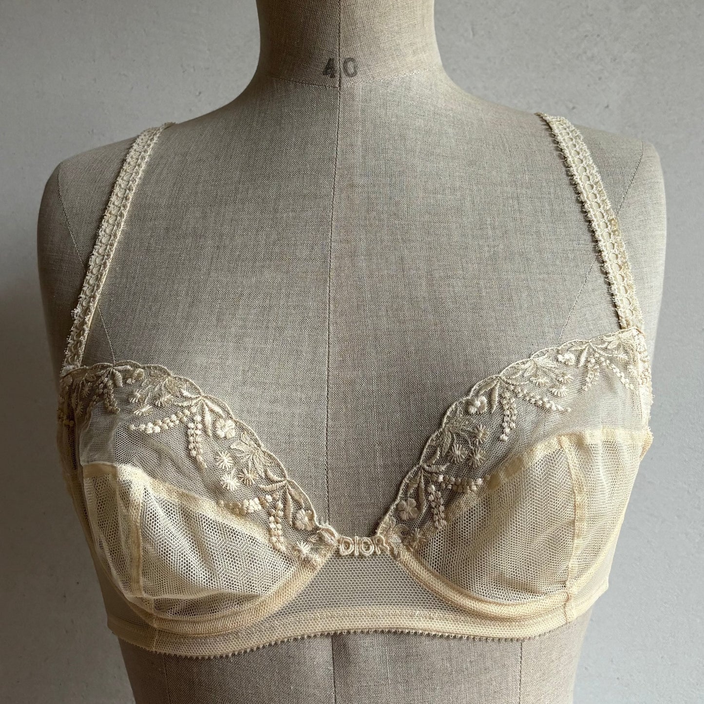 Dior Beige Lace Bra (75B)