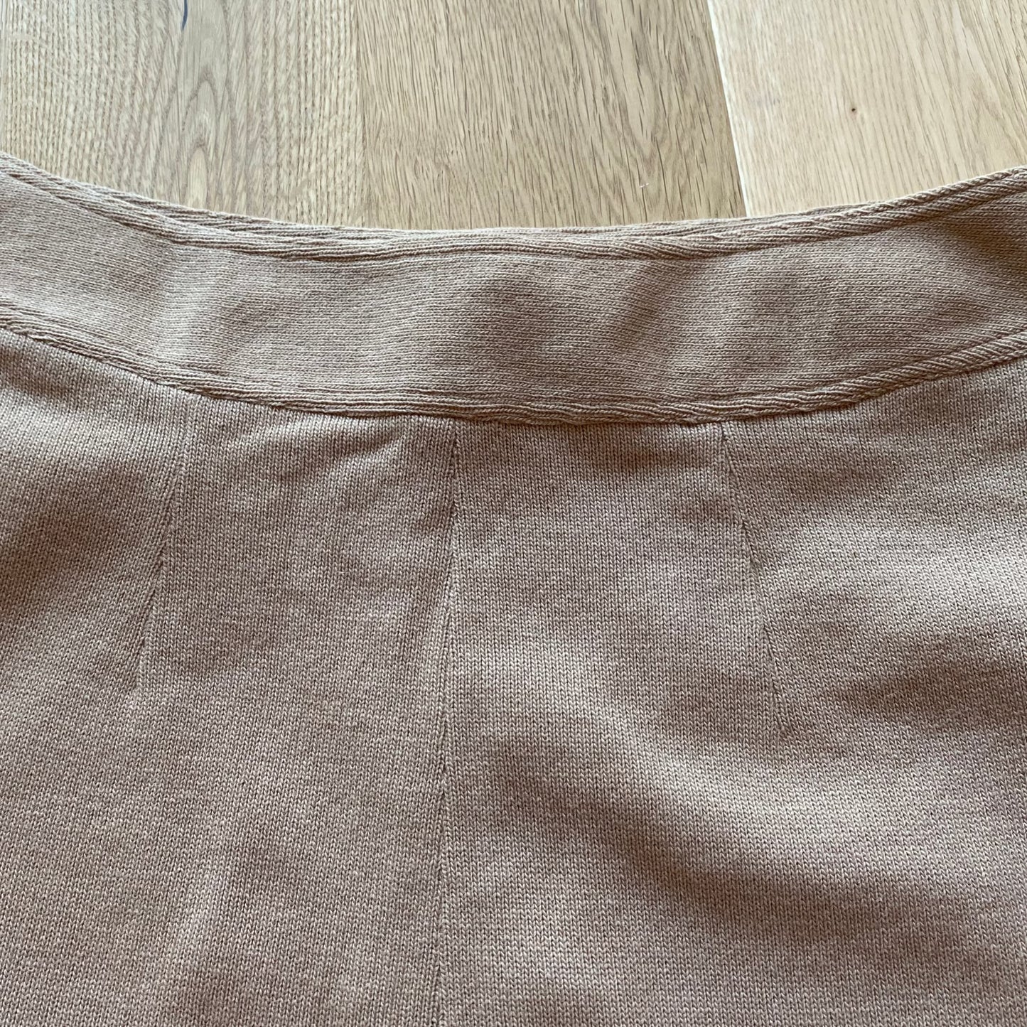 Beige Wool Midi Skirt (M)