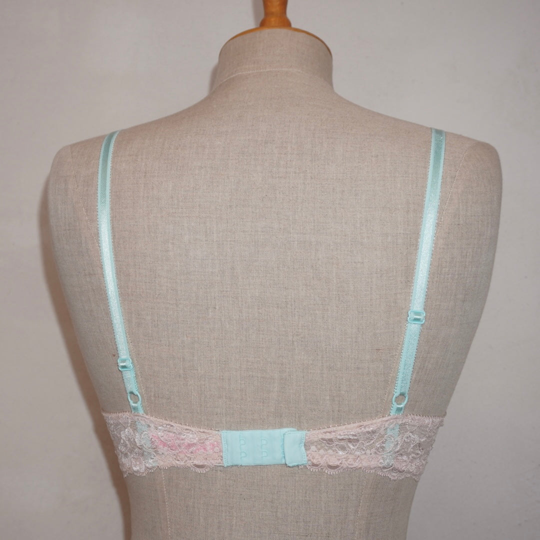 Victoria‘s Secret Bra (75B)