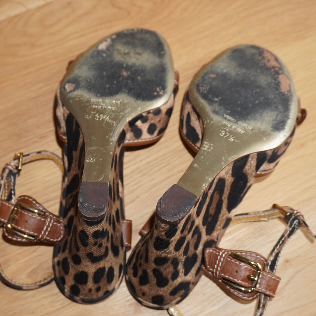 Dolce & Gabbana Wedges (37.5)