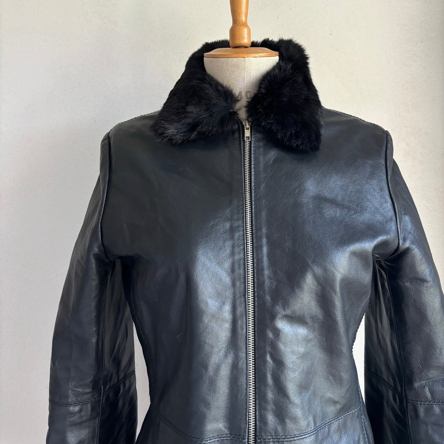 Black Fur Trim Leather Jacket (XS/S)