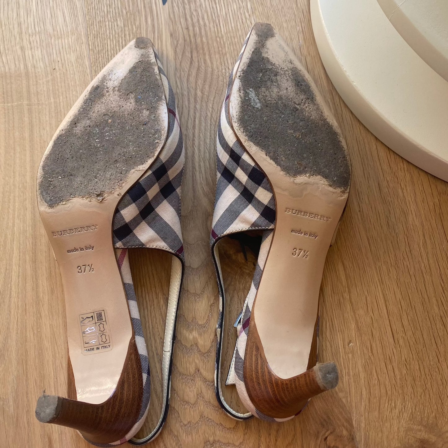 Burberry Nova Check Slingbacks (37.5)