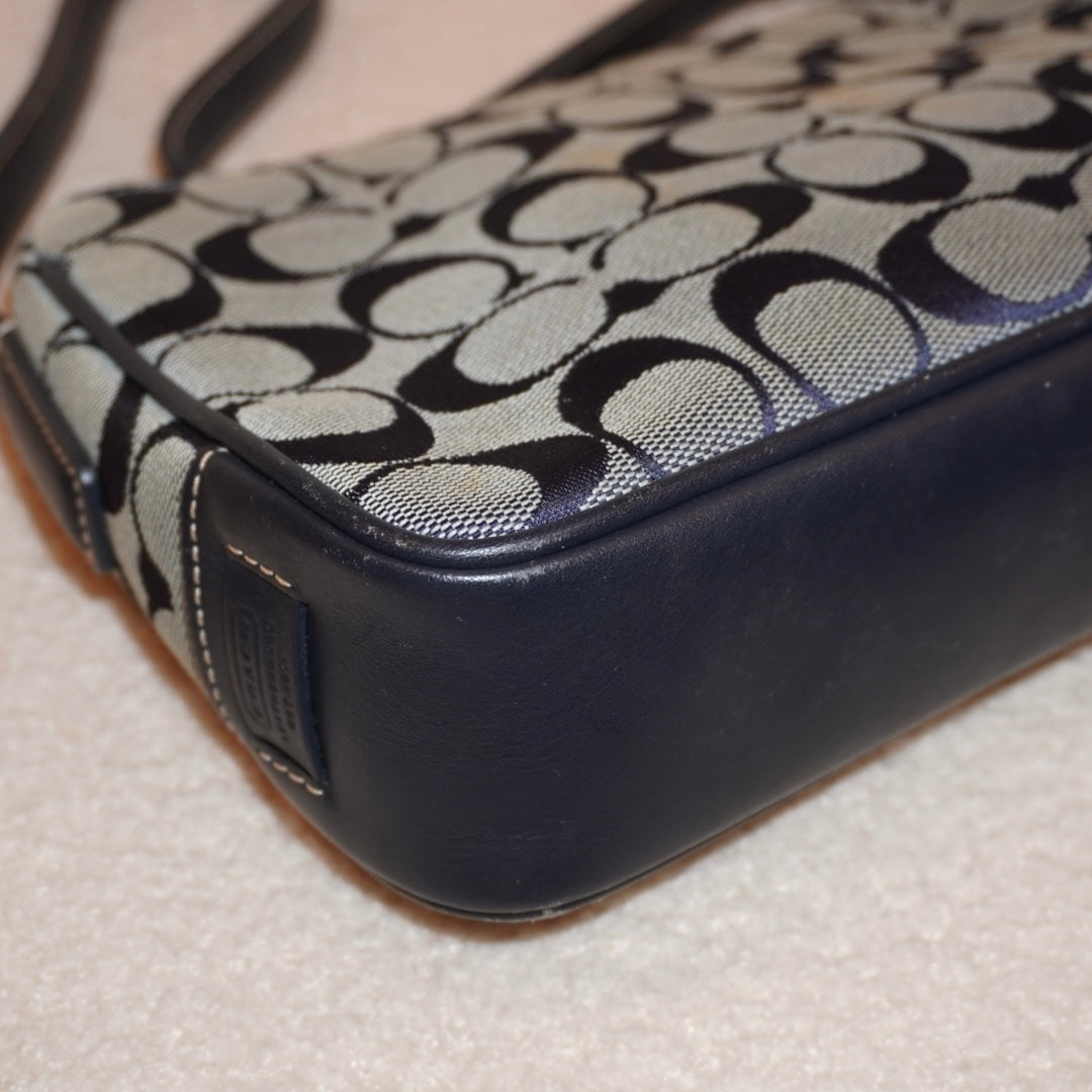 Coach 2000s Signature Bag