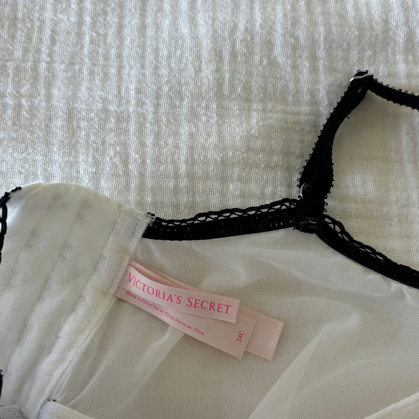 Victoria's Secret Babydoll (75C)