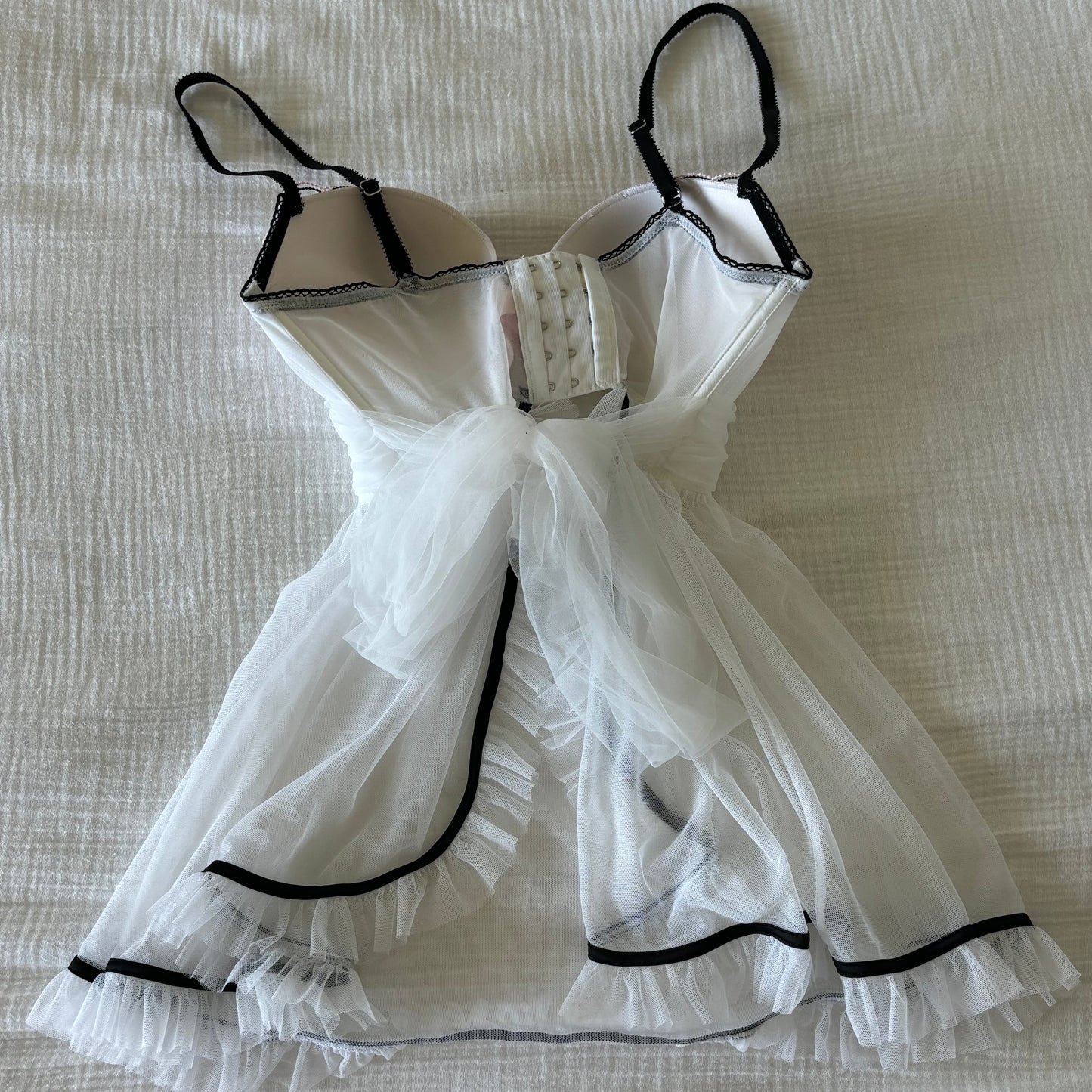 Victoria's Secret Babydoll (75C)