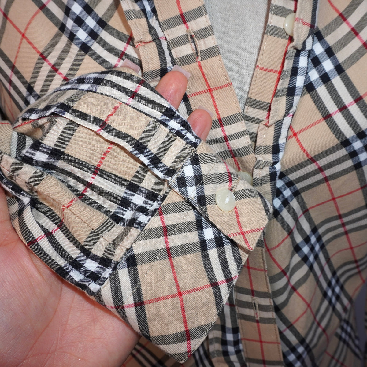 Burberry Blouse (M)