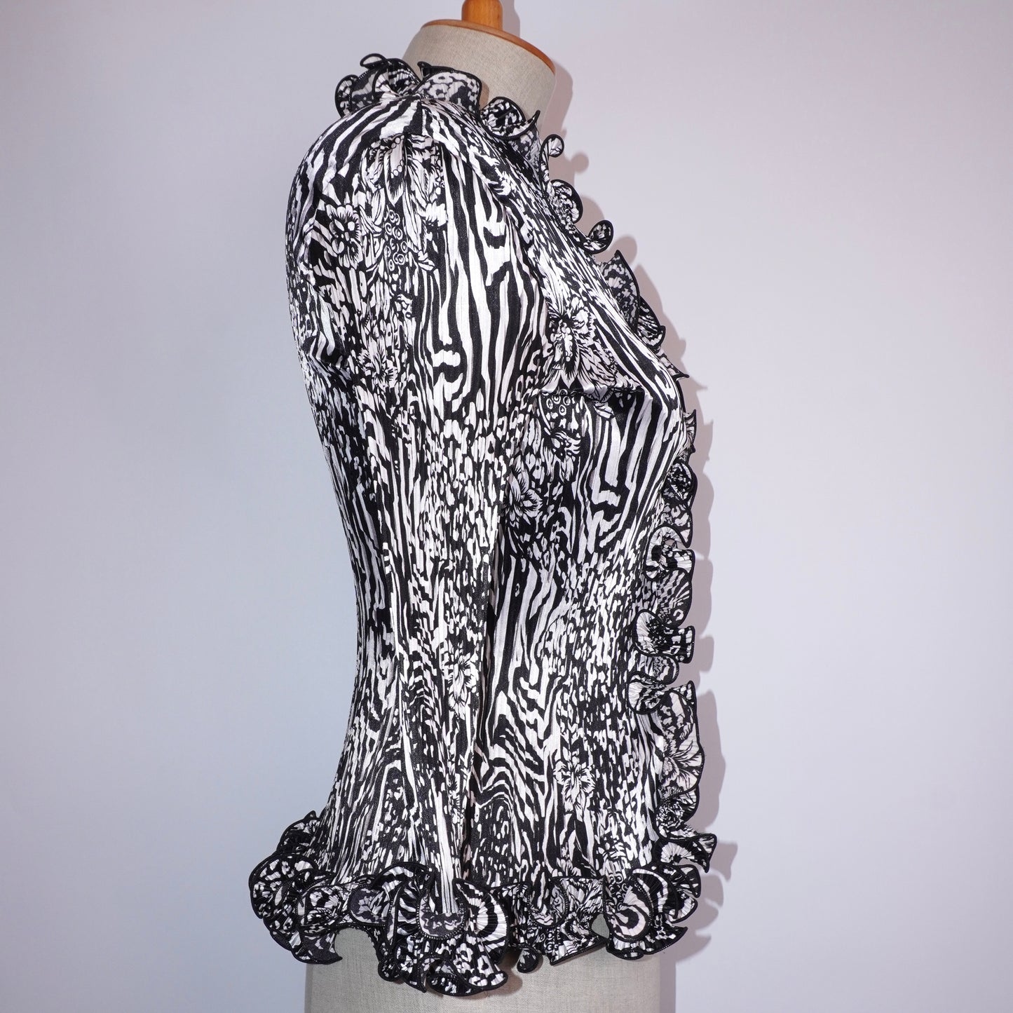 Pleated Ruffle Blouse (M)