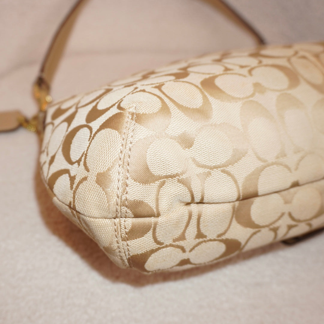Coach Monogram Purse