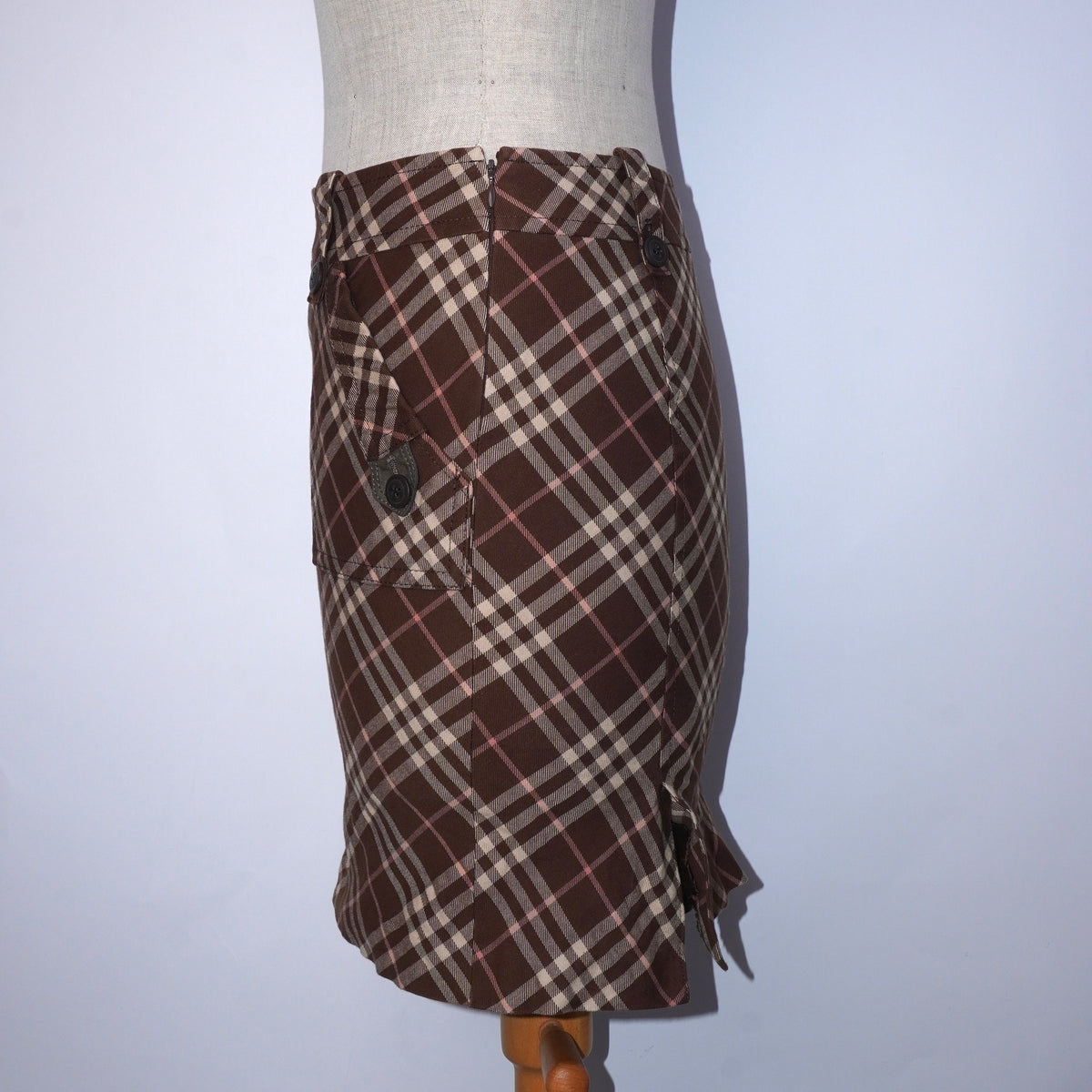 5 Burberry Skirt (S)