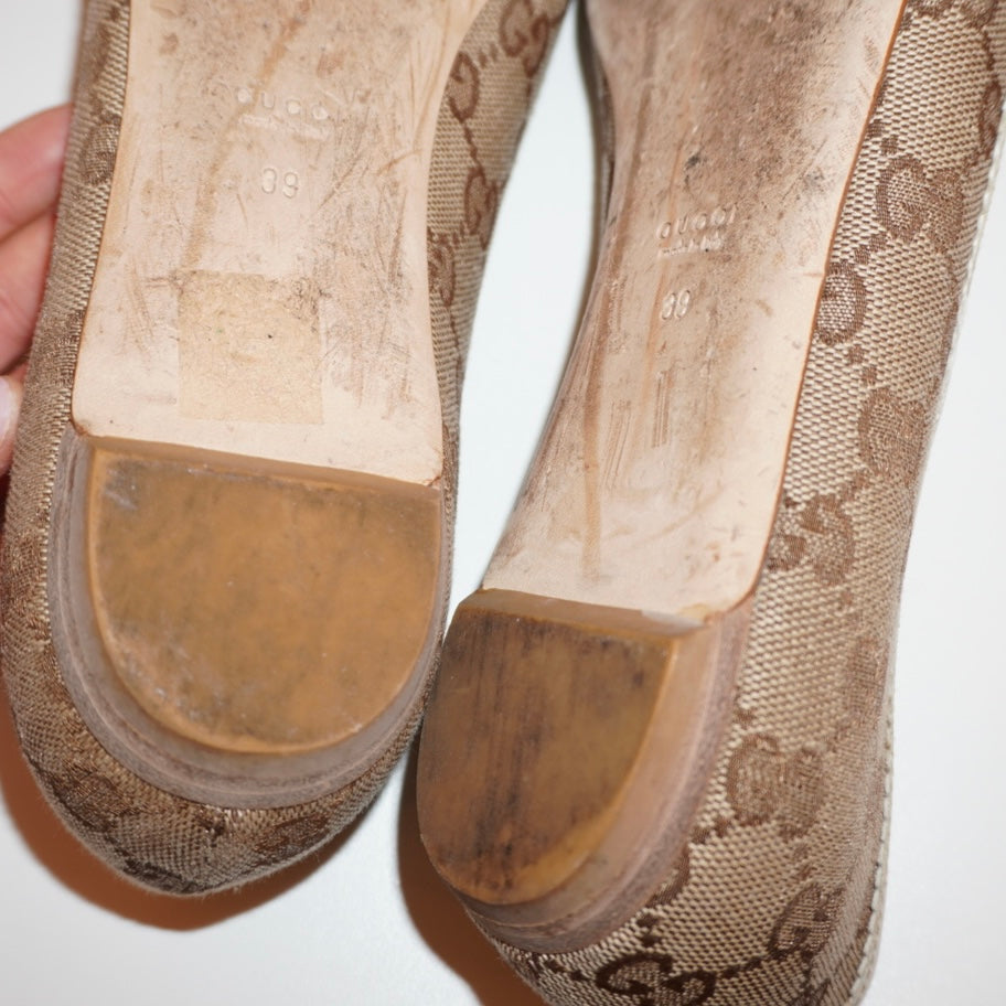 Gucci Monogram Flats (39)