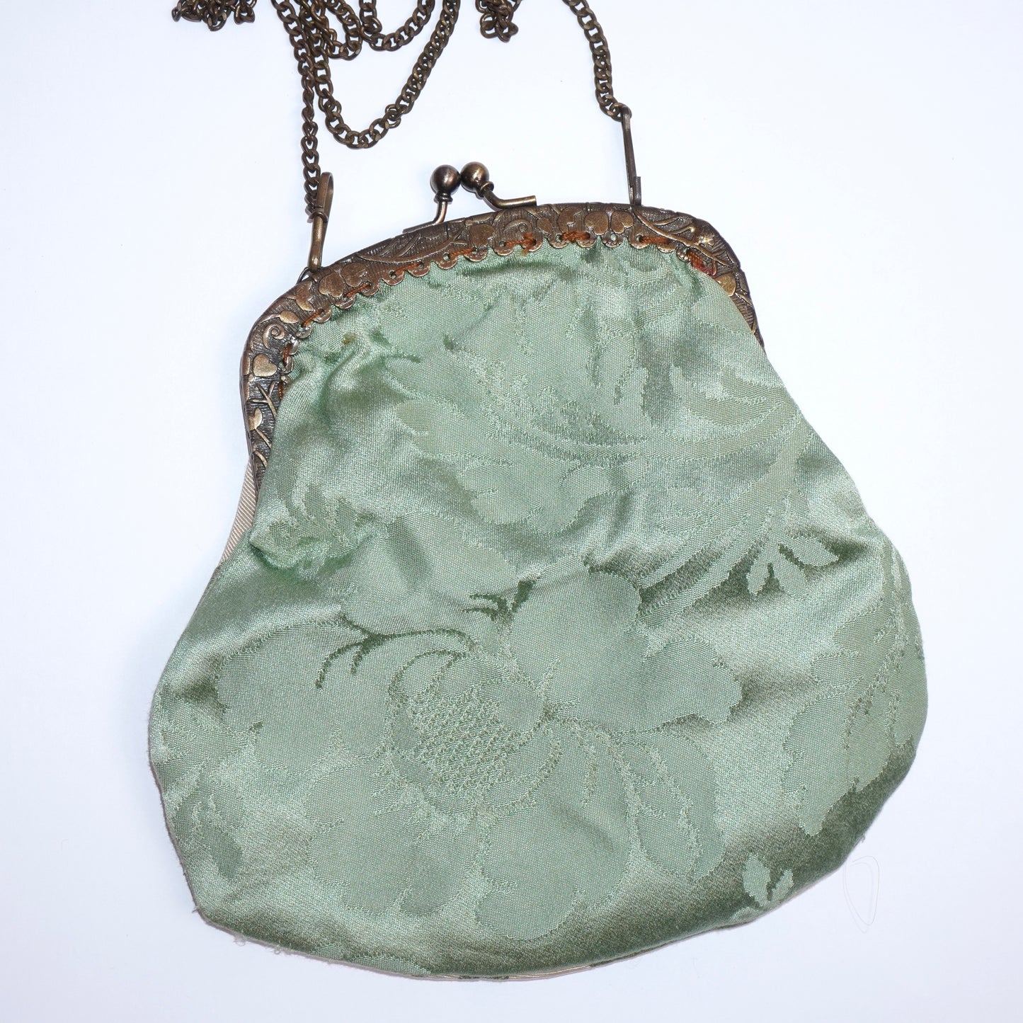 Silk Pochette