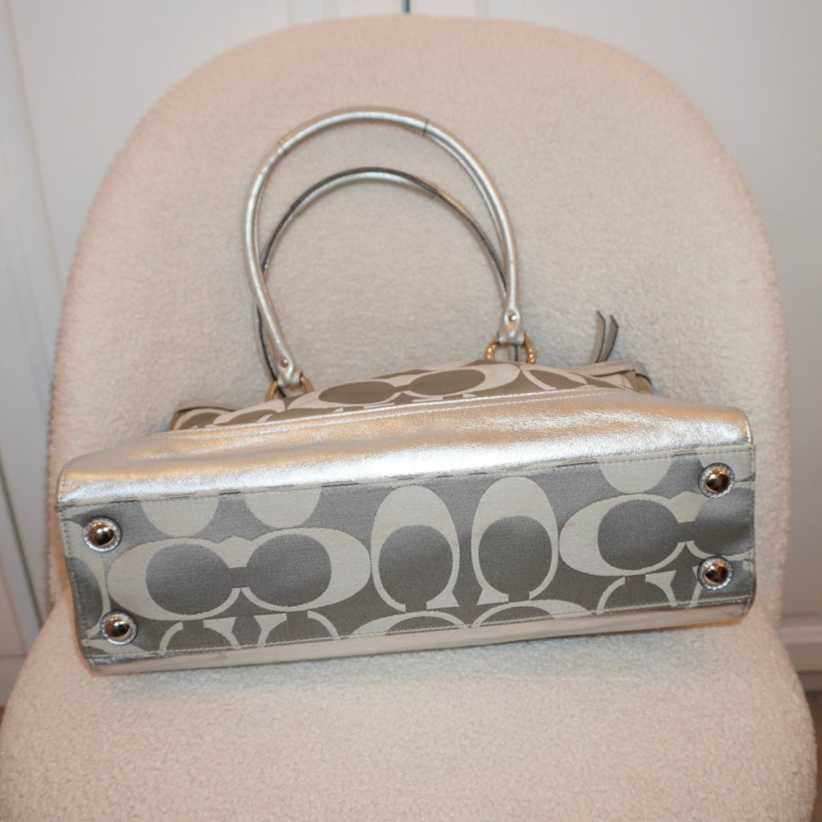 Coach Monogram Purse