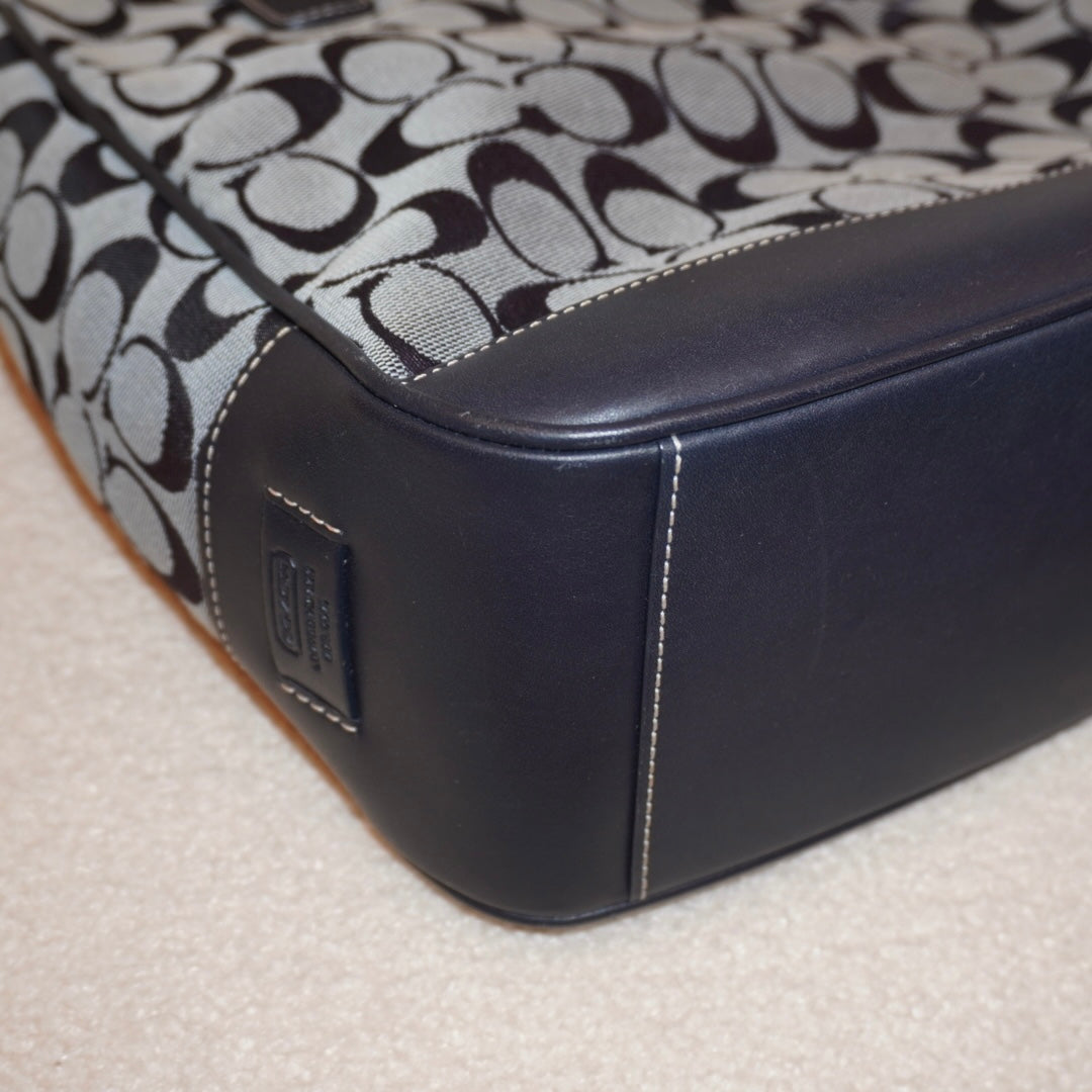 Coach 2000s Signature Bag