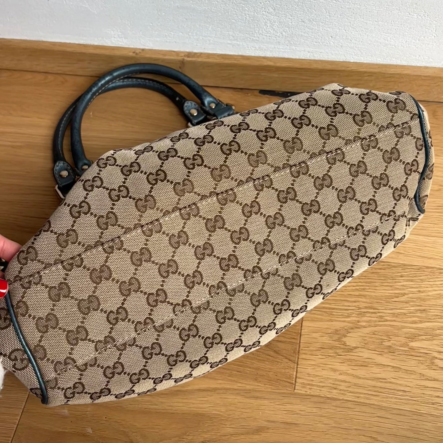 Gucci Monogram Sukey