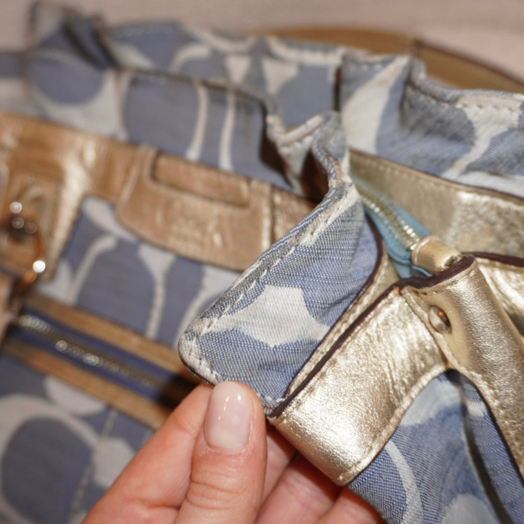 Coach 2000s Signature Bag