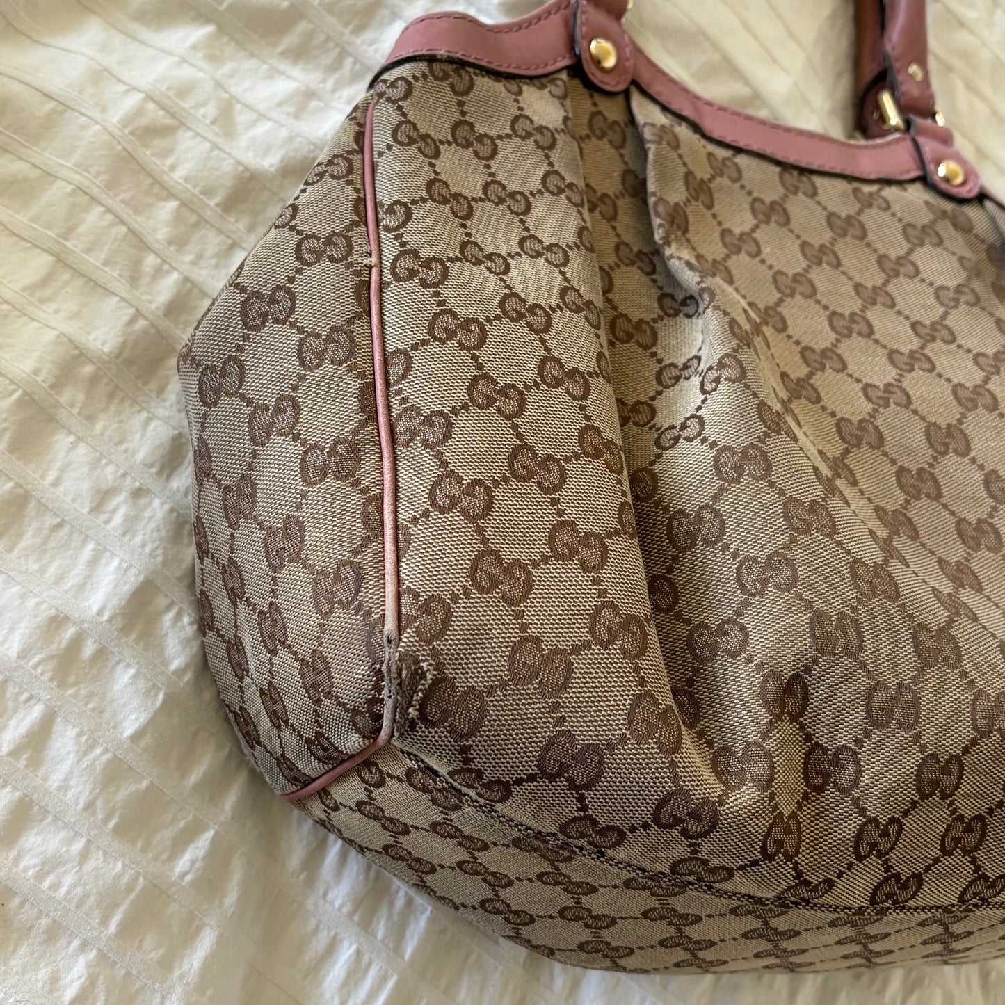 Gucci Sukey Purse