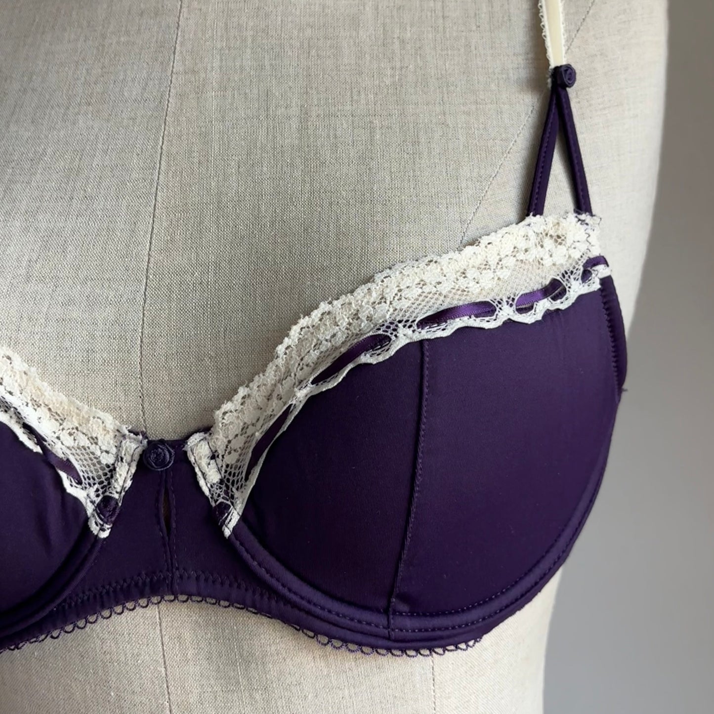 Purple Lace Trim Bra (80B)