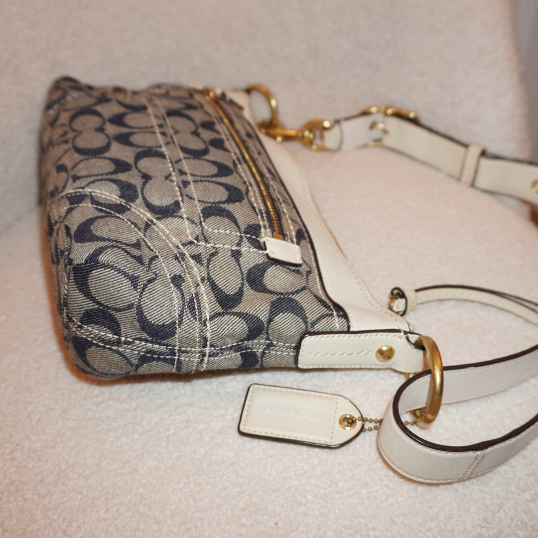 Coach 2000s Signature Bag