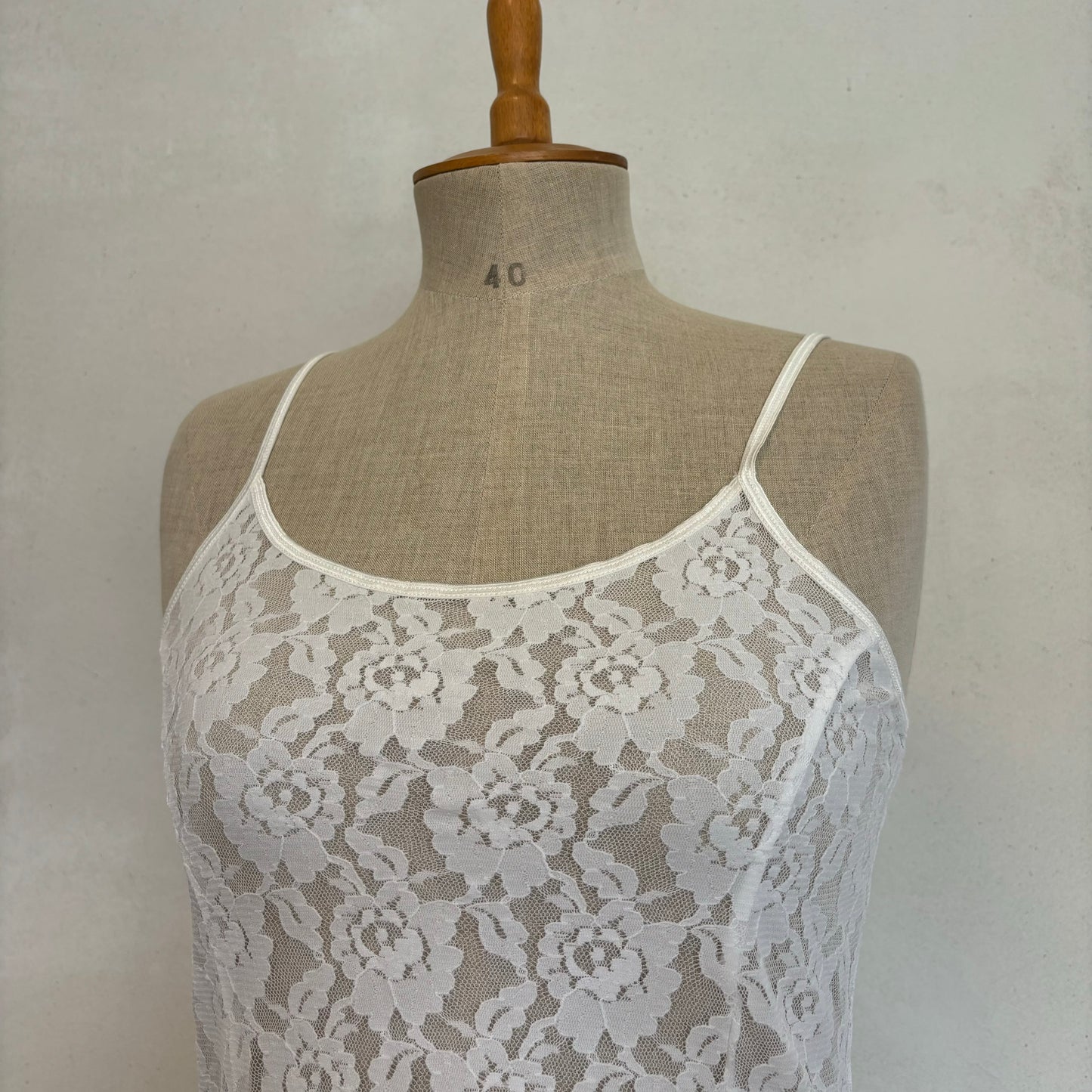 Lace dress (S)