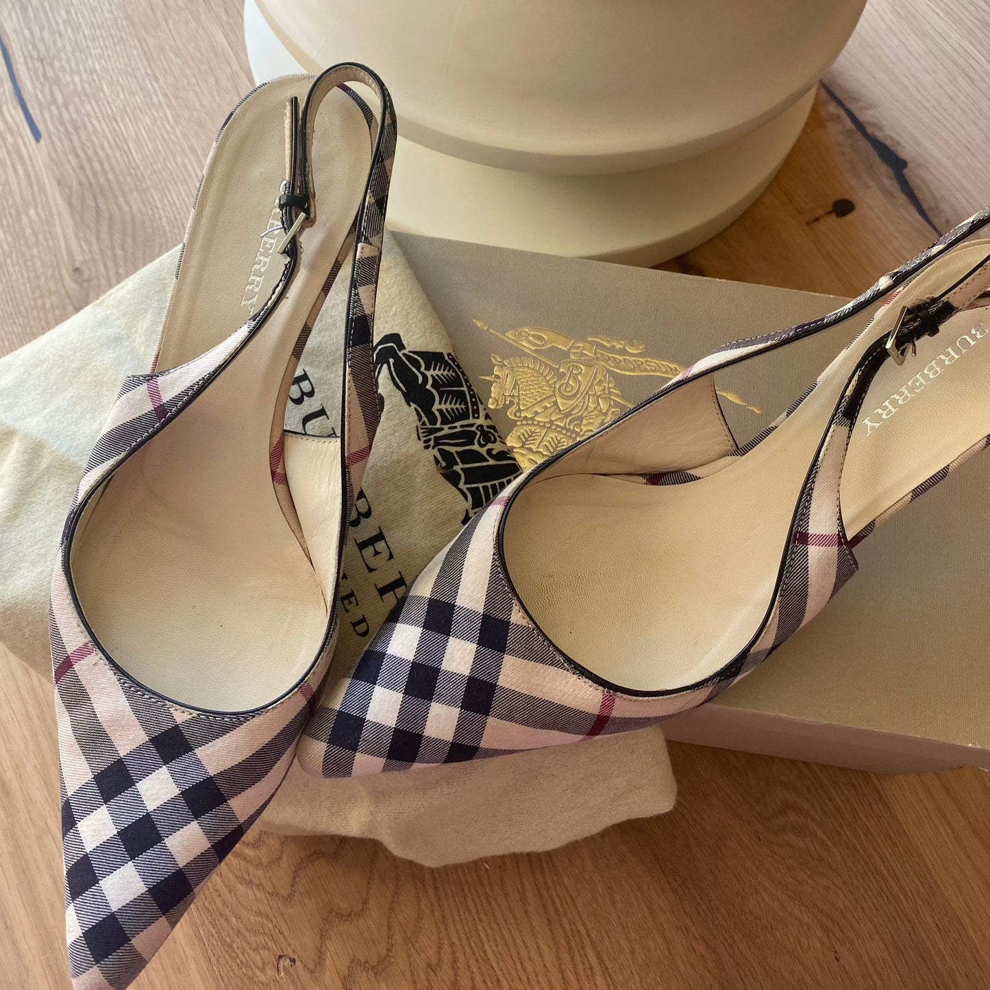 Burberry Nova Check Slingbacks (37.5)