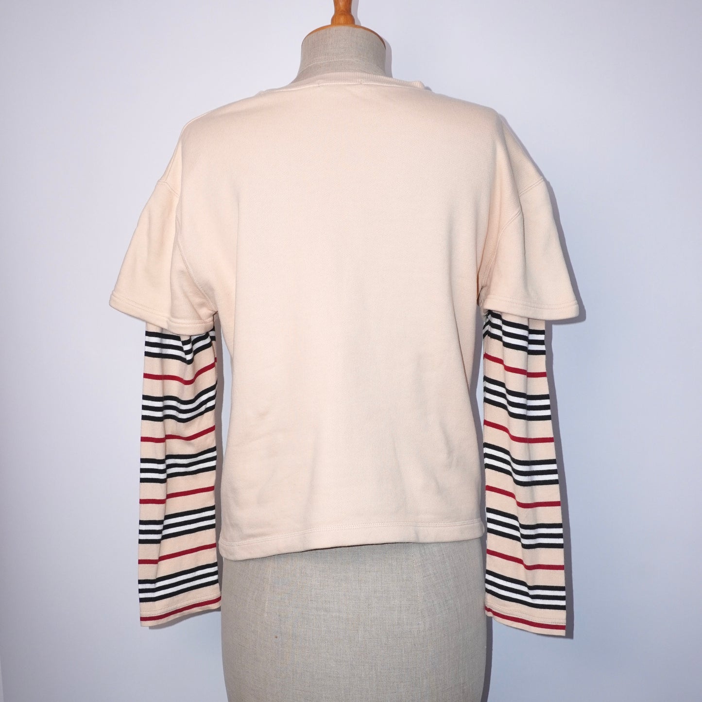 Burberry Sweater (S)