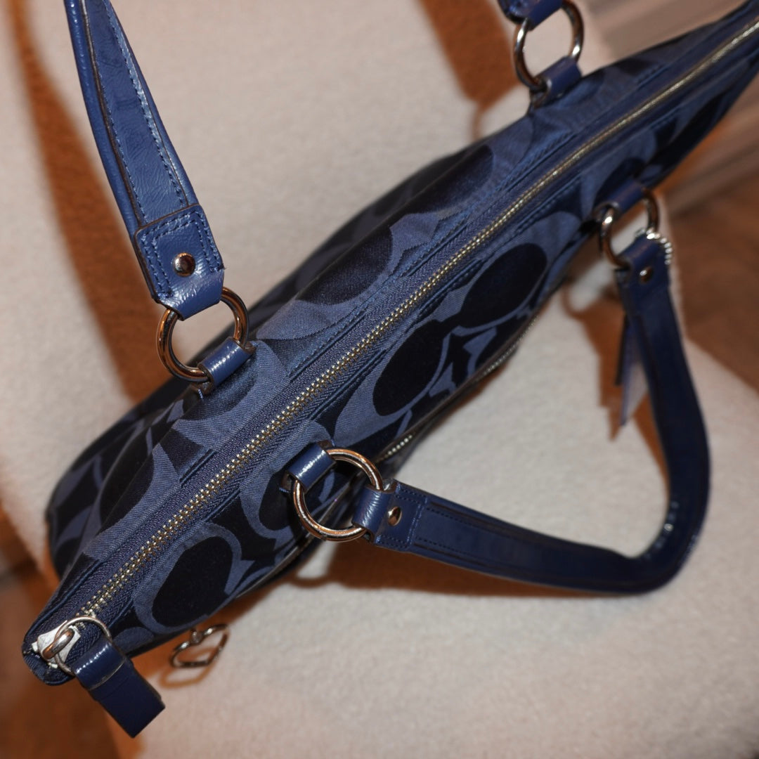 Coach 2000s Signature Bag