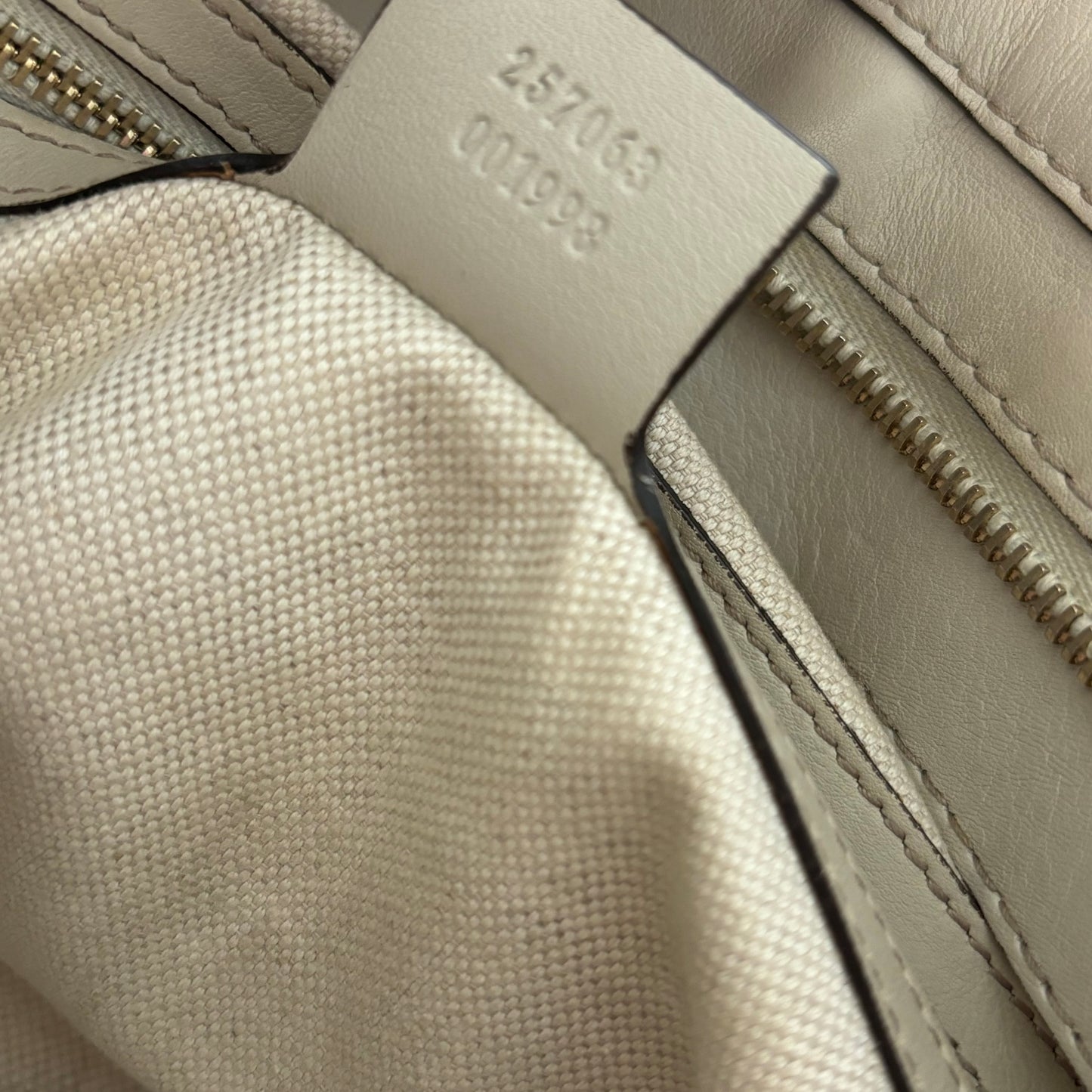 Gucci Guccissima Creme Bow Purse