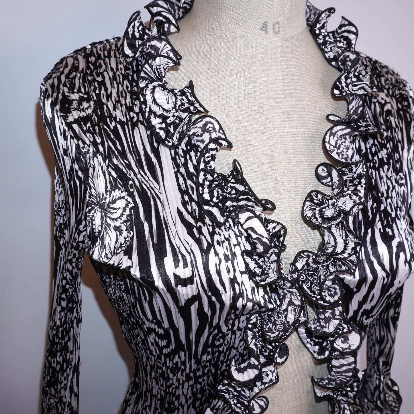Pleated Ruffle Blouse (M)
