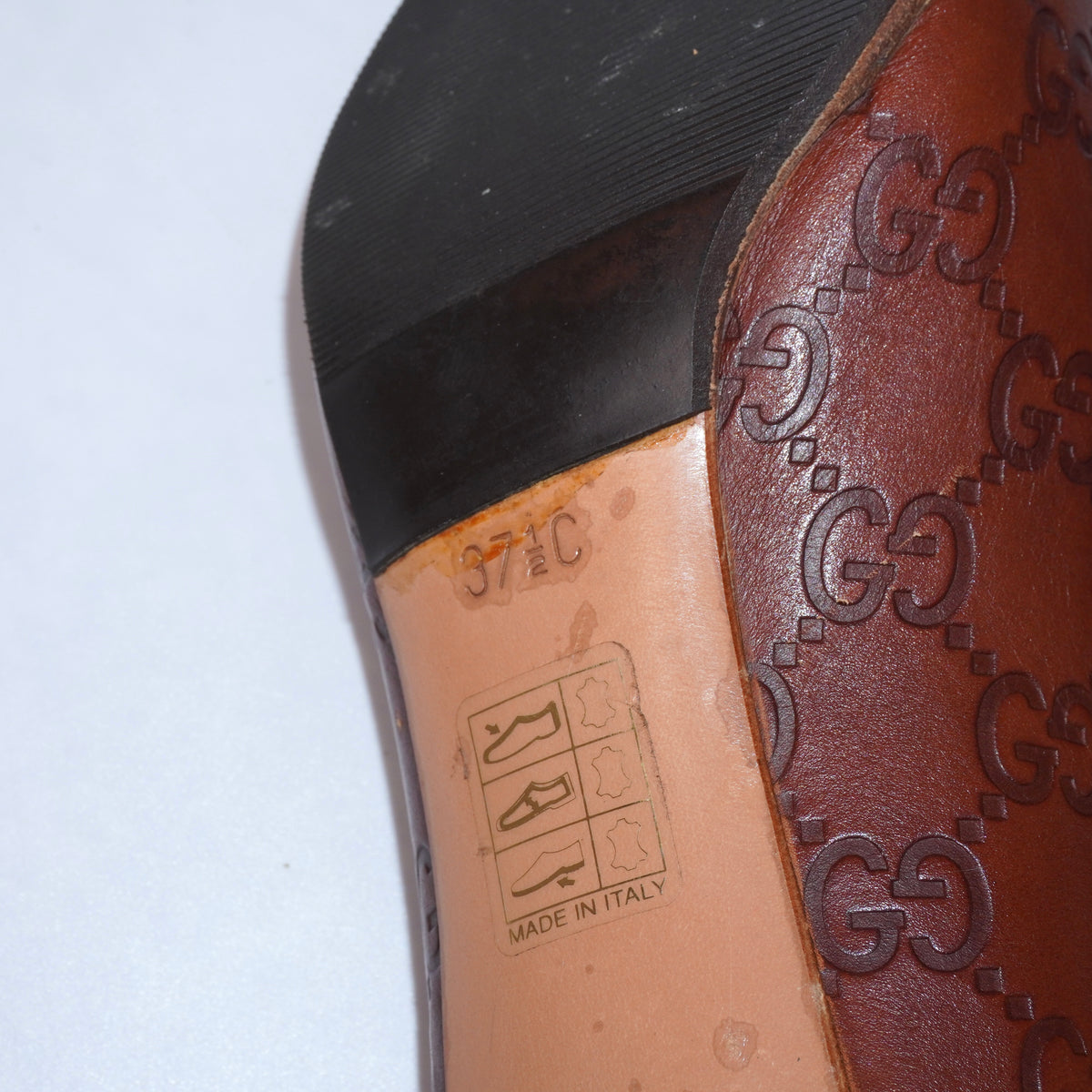 Gucci Brown Monogram Heels (37.5)