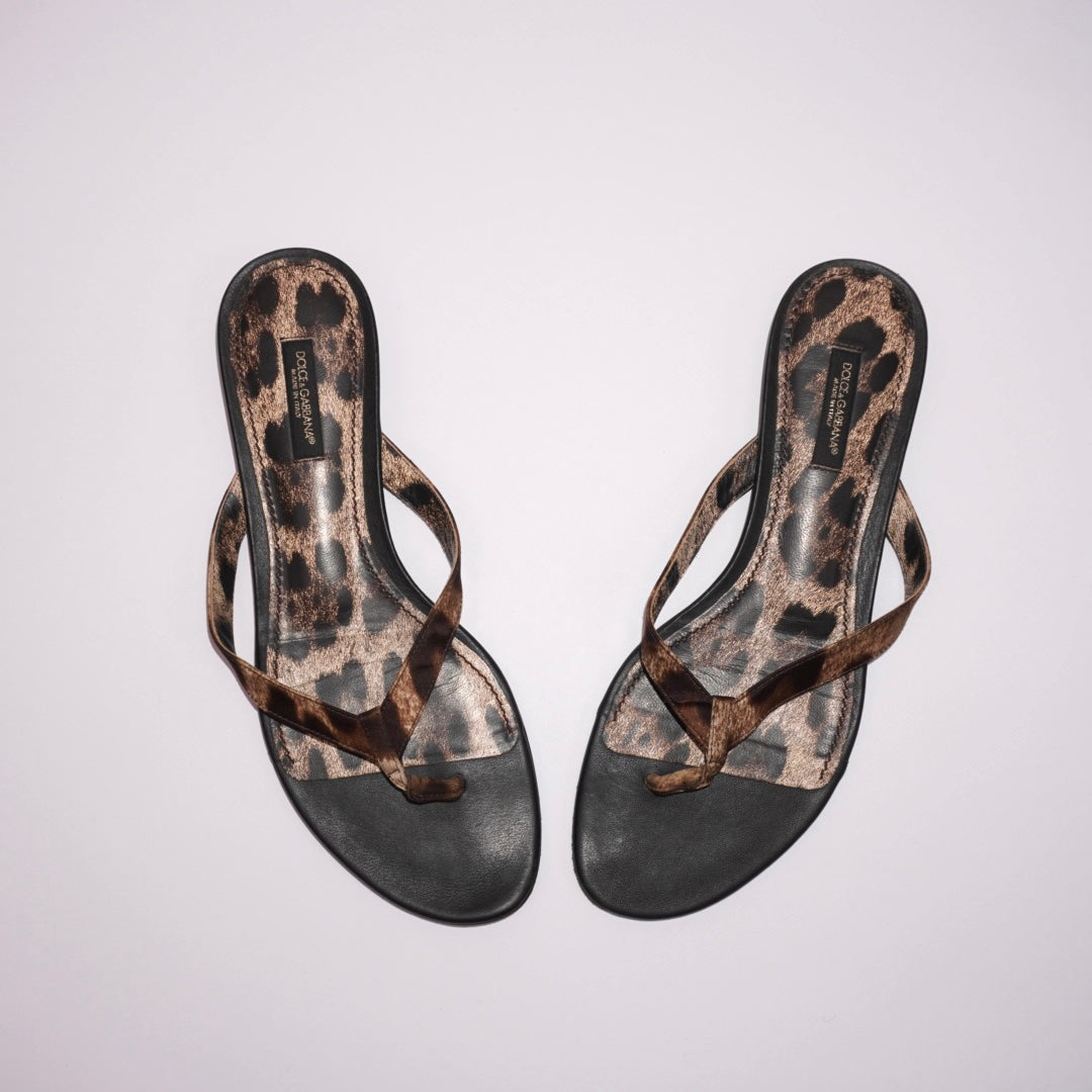 Dolce & Gabbana Flipflops (38)