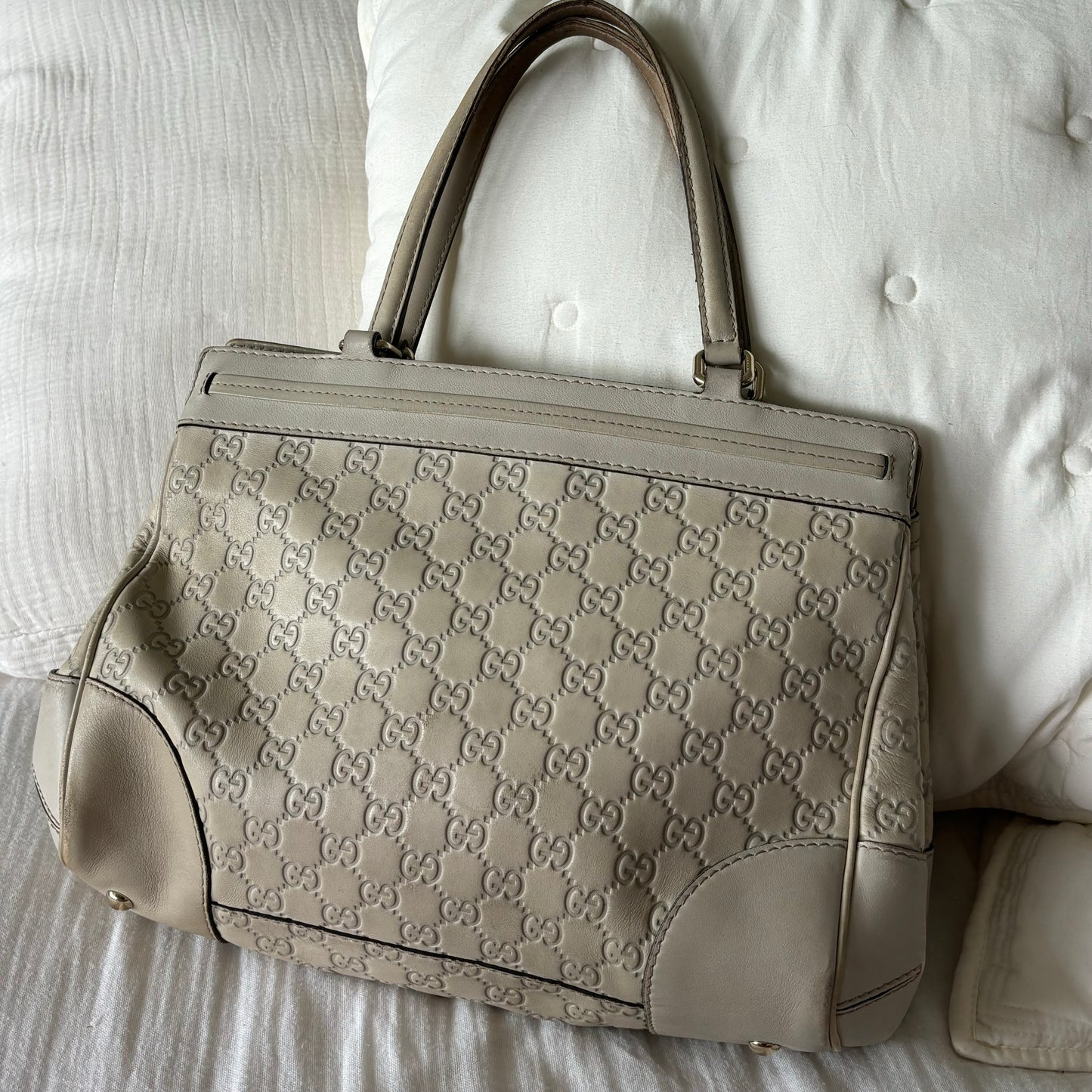 Gucci Guccissima Creme Bow Purse