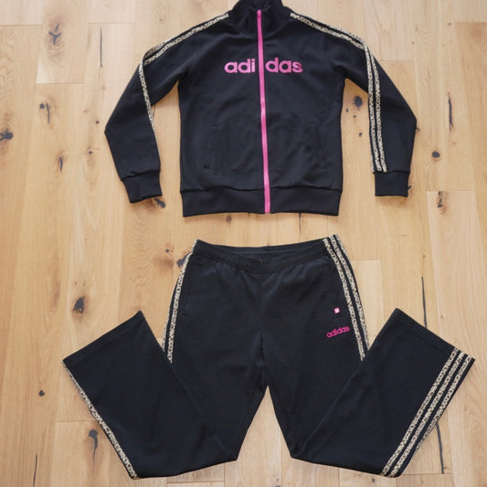Adidas Tracksuit (M)