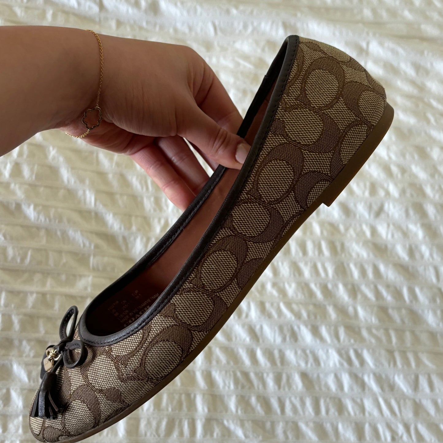 Coach Monogram Flats (39.5)