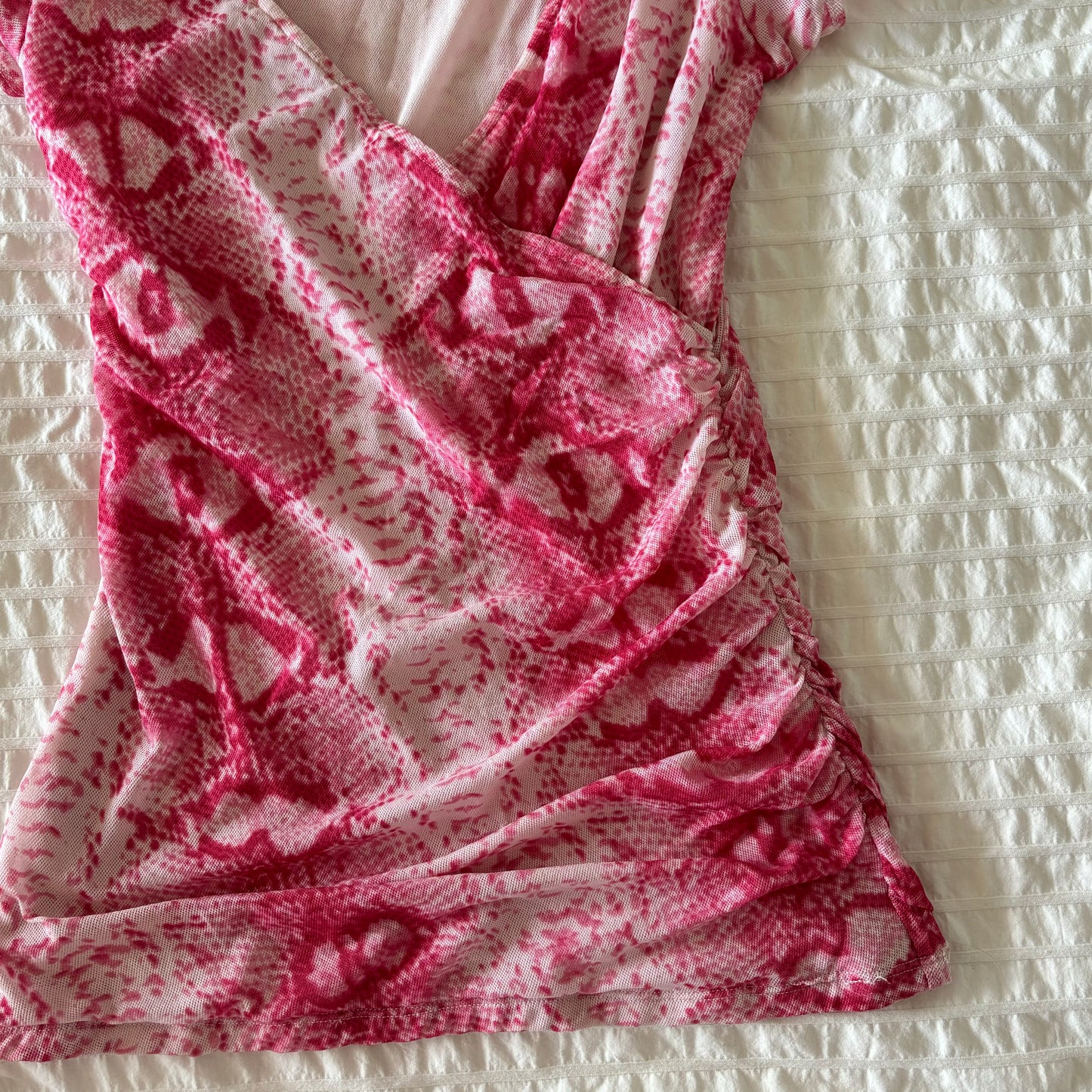 Pink Snakeskin Print top (M)