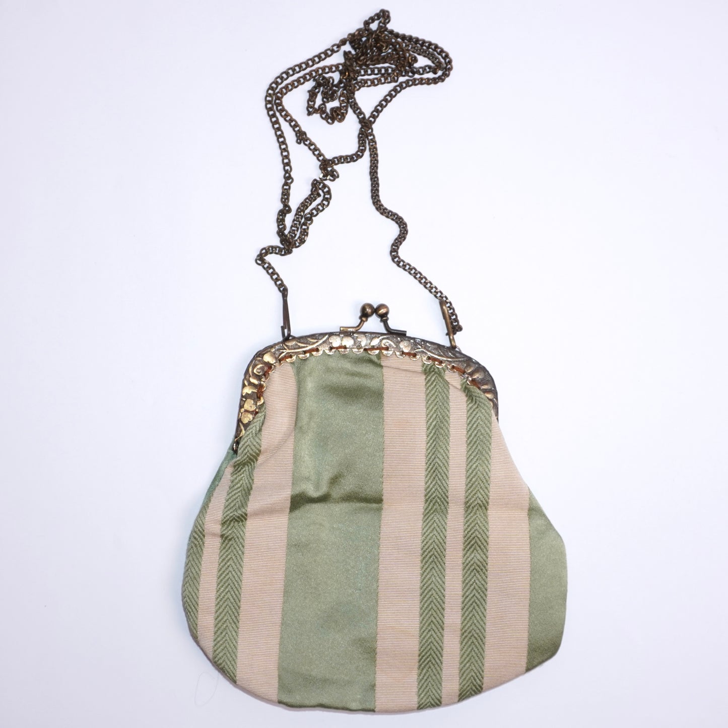 Silk Pochette