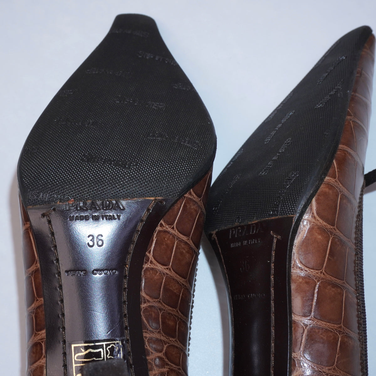 Escarpins Prada Croc (36)