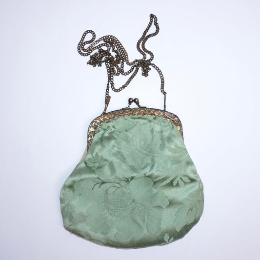 Silk Pochette