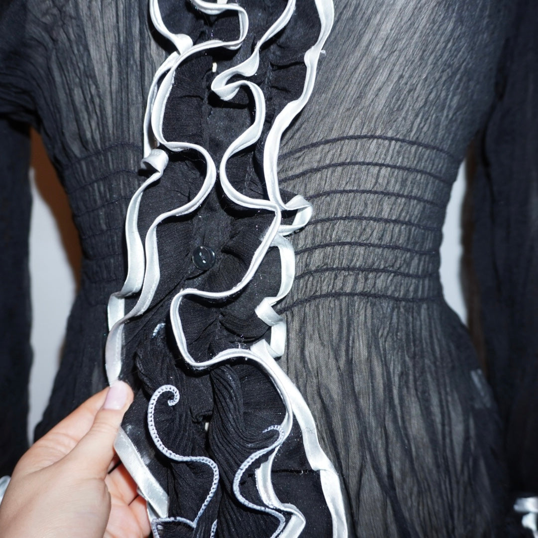 Ruffle Blouse (M)