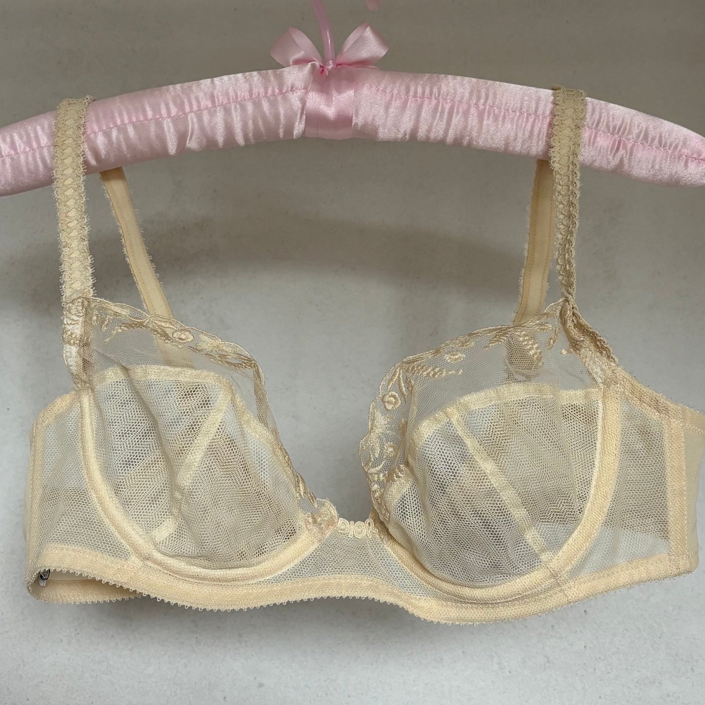 Dior Beige Lace Bra (75B)