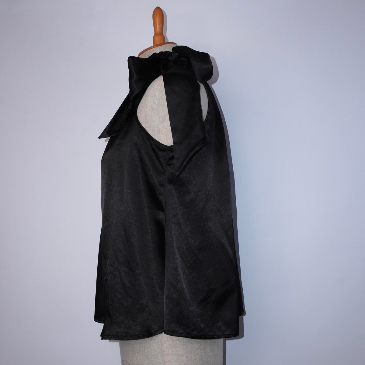 Tie neck top (L)