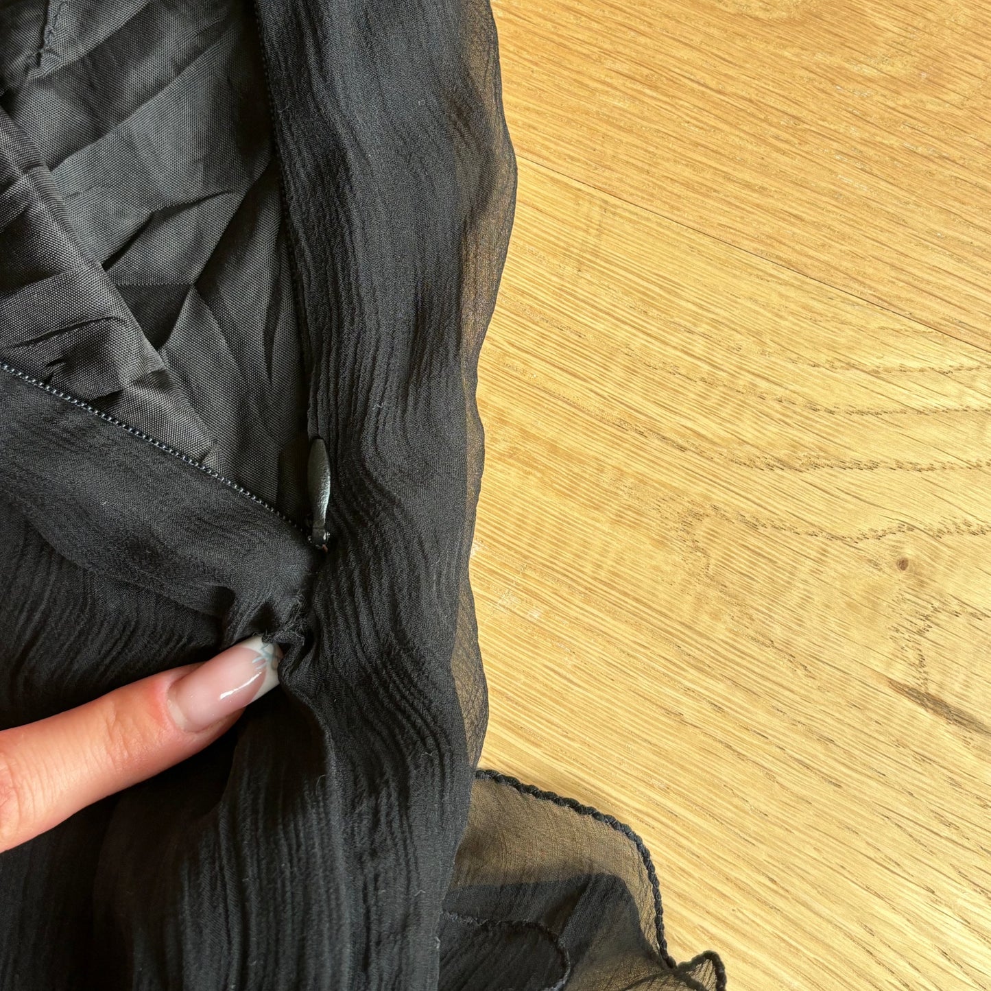 Black Silk Ruffle Skirt (XS/S)